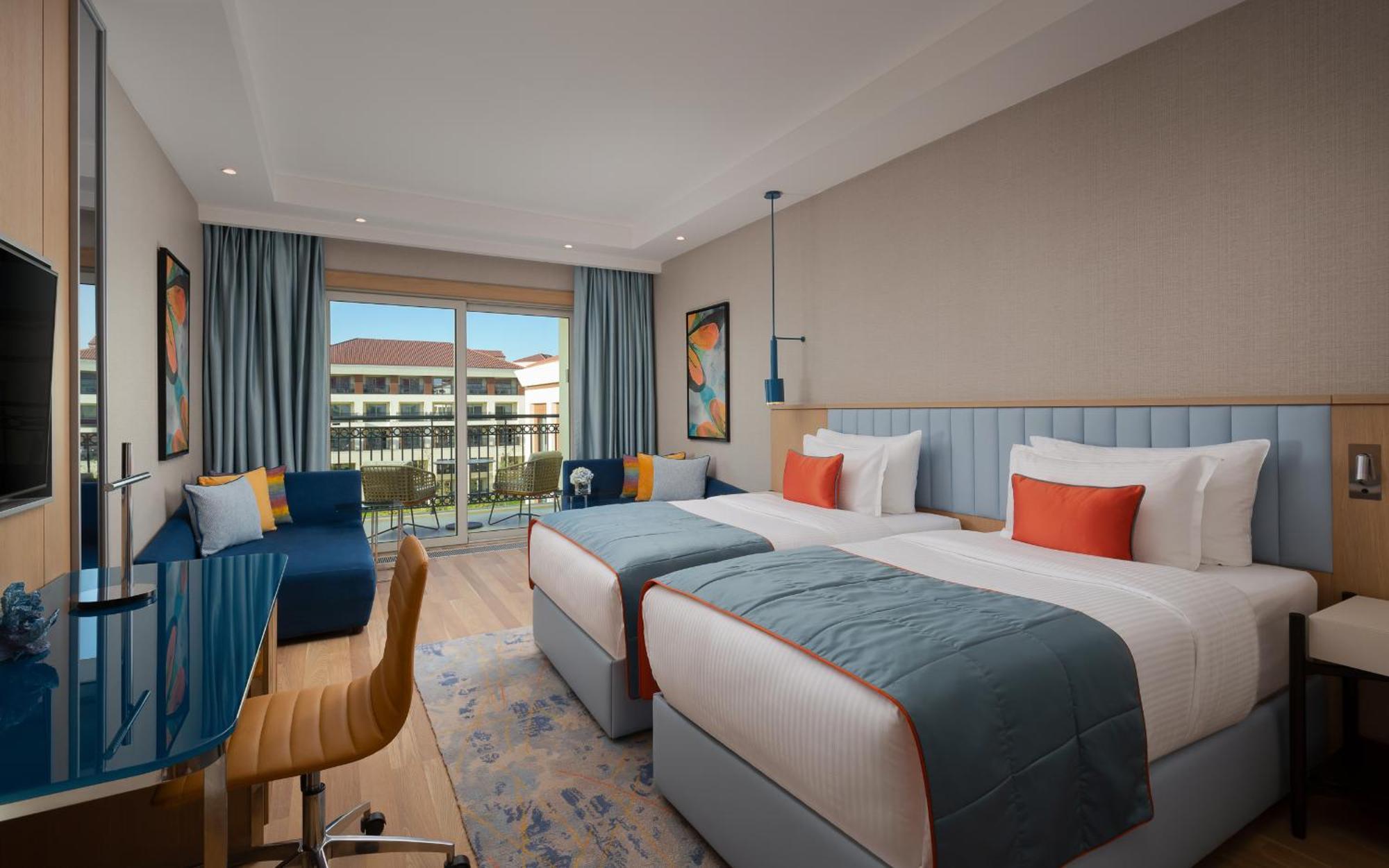 Rixos Water World Aktau - Theme Park Free Access Hotel Bagian luar foto
